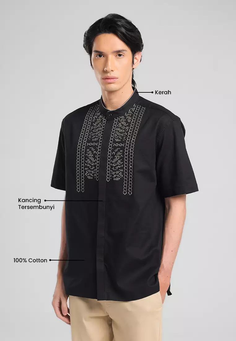 MANZONE X Adipati Dolken - Kemeja Koko Lengan Pendek Pria Basil Comfort Fit - Black Warna Black