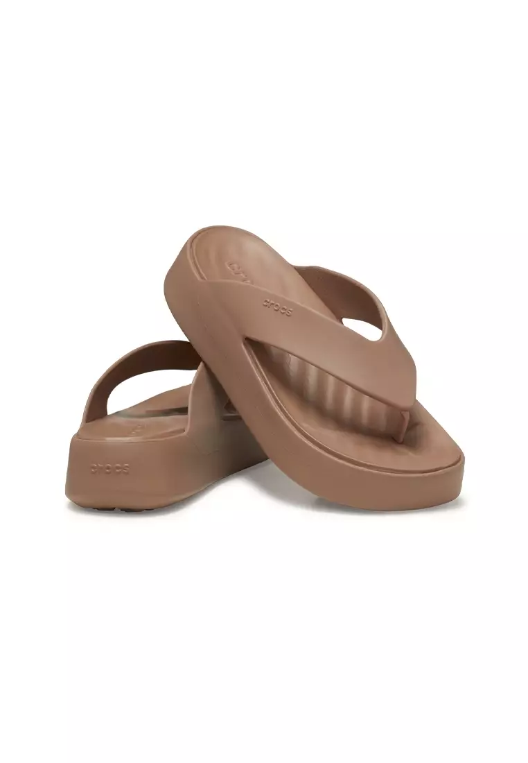 Discount on Crocs  shoes - SKU: Women's Getaway Platform Flip In Latte