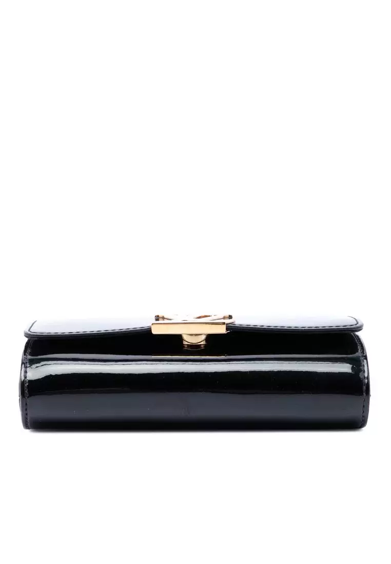 Pre-Loved Louis Vuitton Vernis Louise Pm