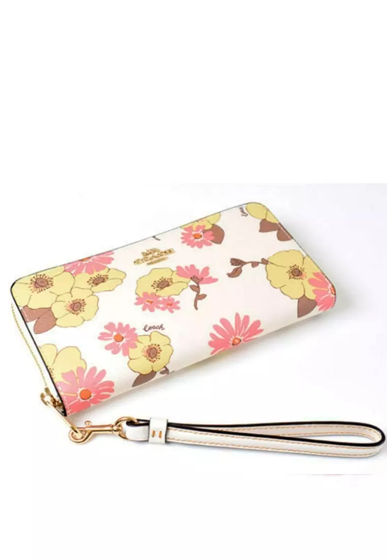 COACH Floral Bloom Wristlet in Pink