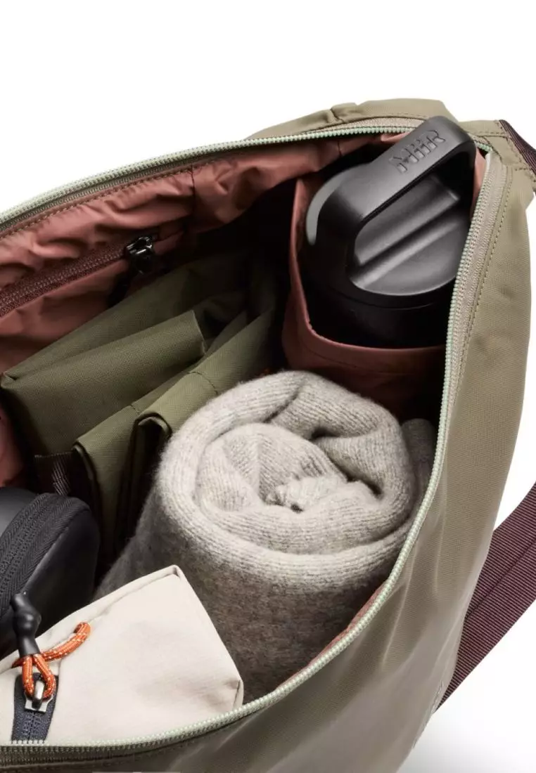 Bellroy Laneway Crescent Bag 12L - Seakelp