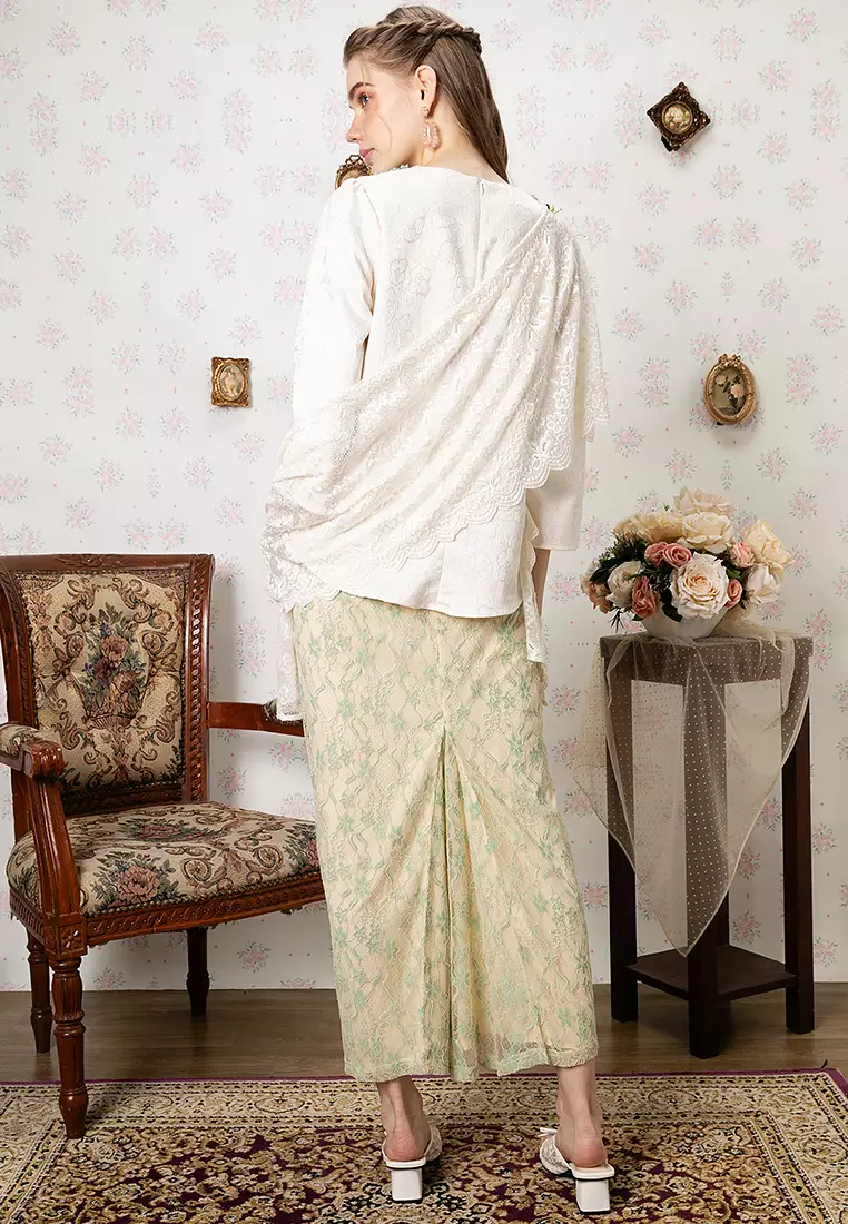 RIANI KURUNG KEDAH WITH SELENDANG SET