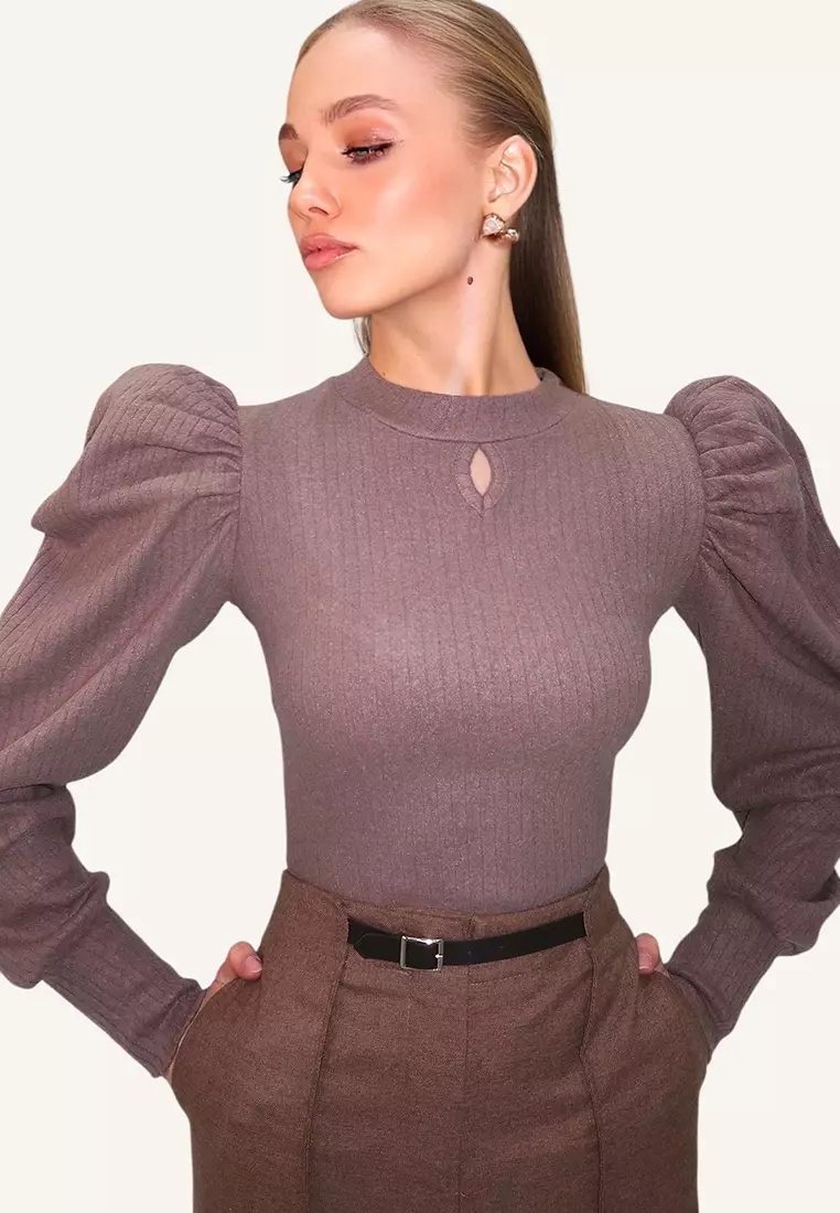 Long Puff Sleeves Top