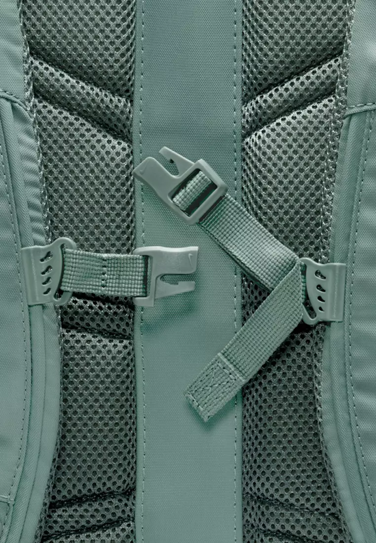 Sportswear Commute Backpack (25L)