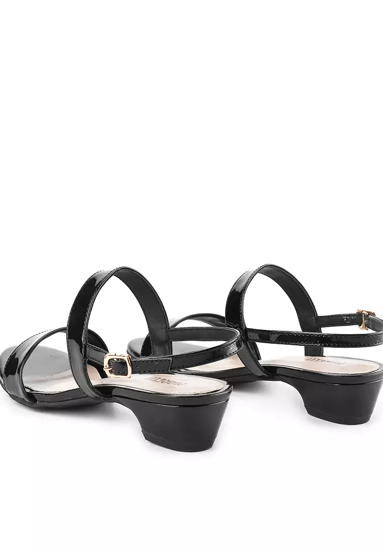 Calia Sandal Wanita Double Strap