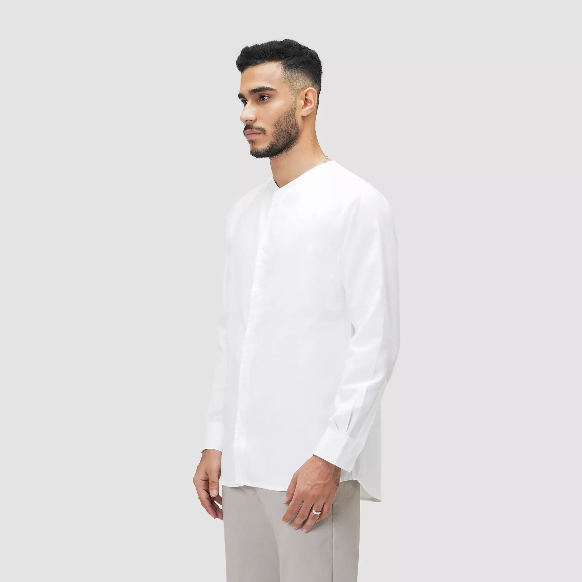 CELCIUS V-neck Oxford Kemeja Lengan Panjang L03000711C Putih