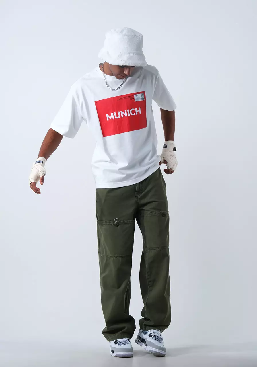 Kaos Pria Boxy Rhone White