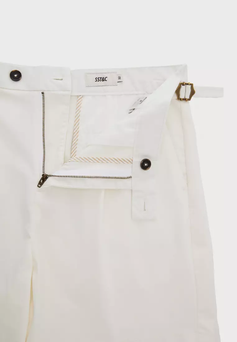 White Slim-fit Metal Adjustable Ring Casual Shorts