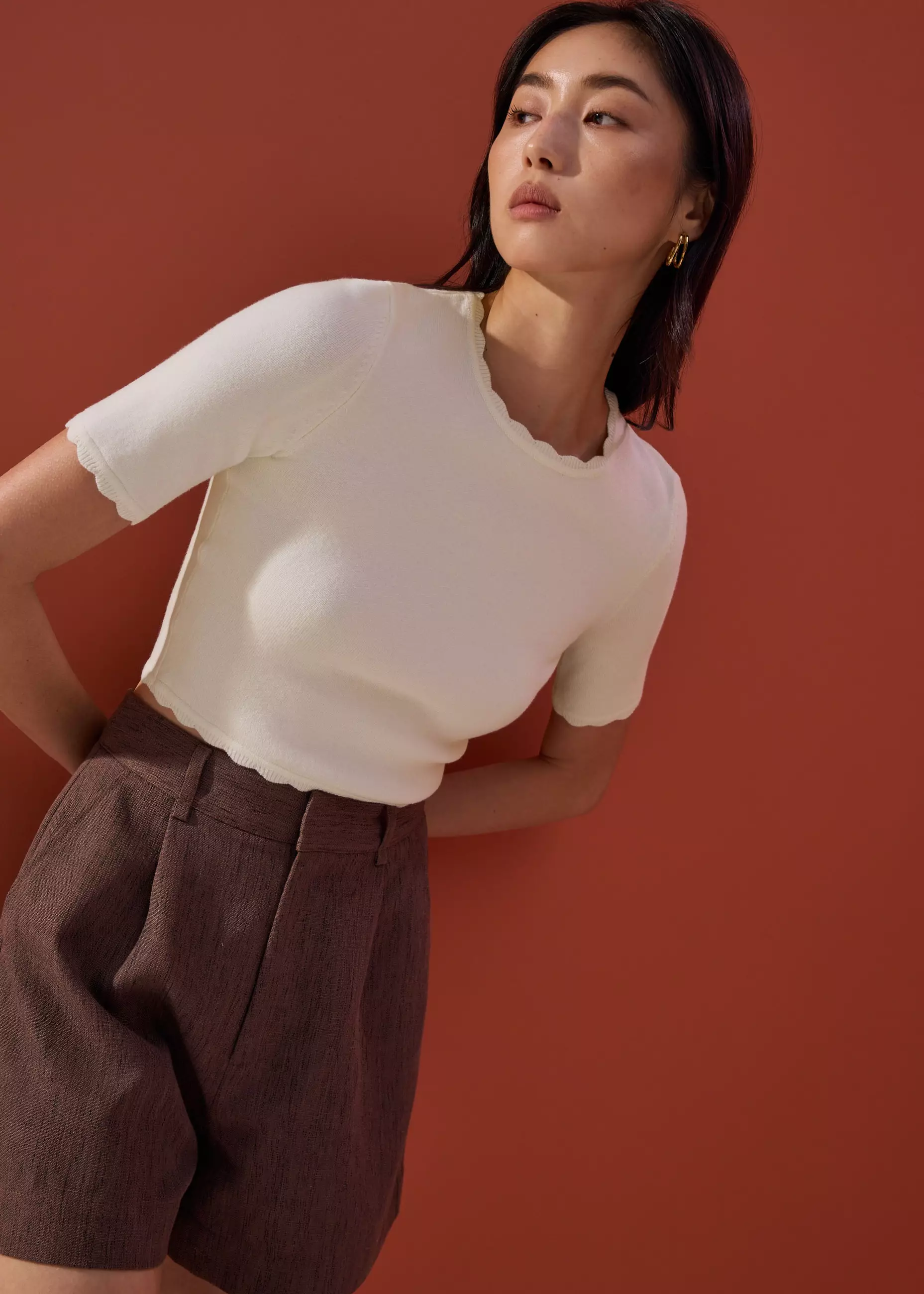 Atasan Wanita - Raisa Knit Scallop Edge Crop Top