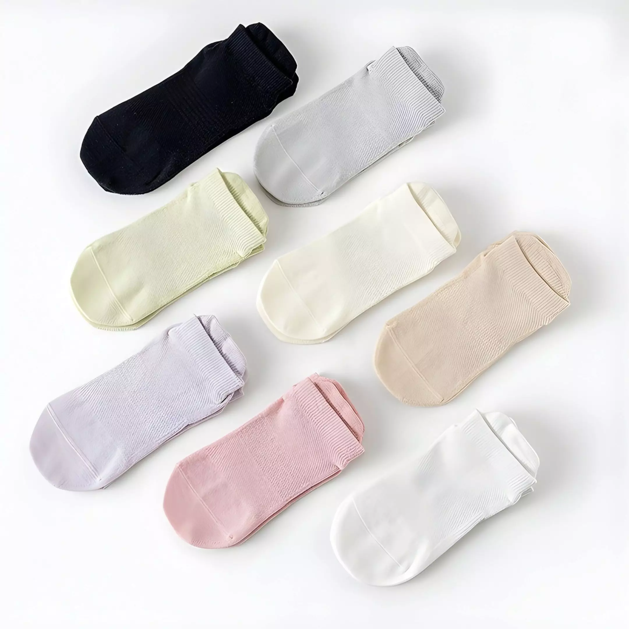 Wakakids Kaos Kaki Pendek Olahraga Wanita Anti Slip Sport Socks Yoga Pilates Senam Gym Venrz Hitam