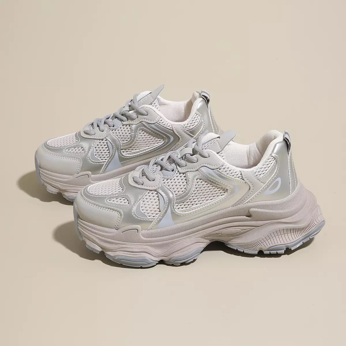 Sepatu Olahraga Cewek Ootd HangOut Sneakers Wanita Kece WL2483