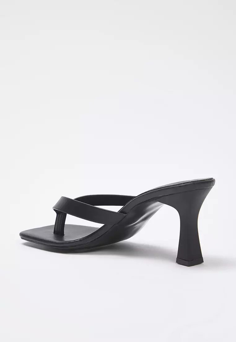 Black Square Toe Flip Flops Women Thin Heels Slippers Takss25To00096