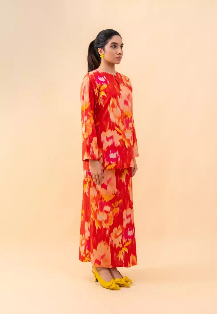 Bayu Somerset Meilani Kurung