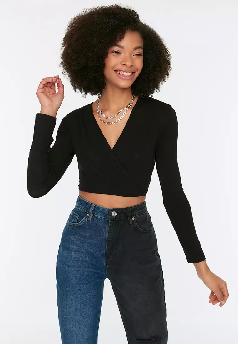 Tie Crossover Crop Top