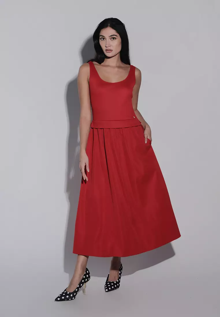 Holiday 2025 Ishka Sleeveless Dress