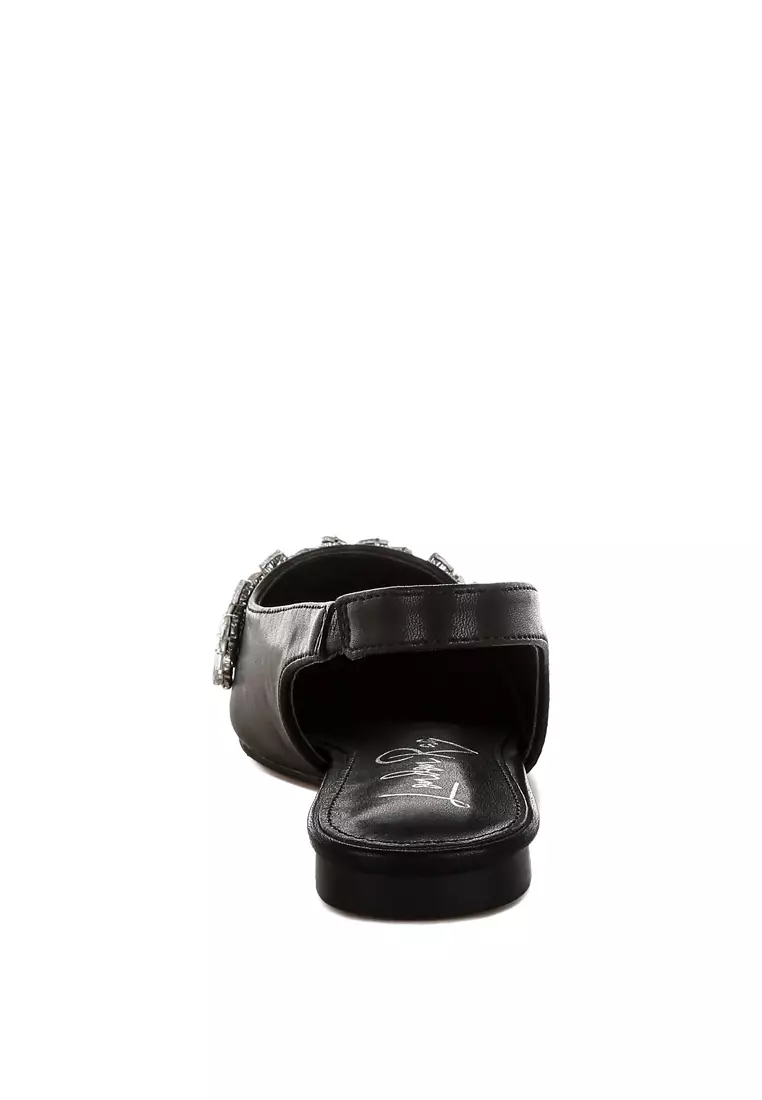 Sandal Datar Berhias Berlian Imitasi Warna Hitam