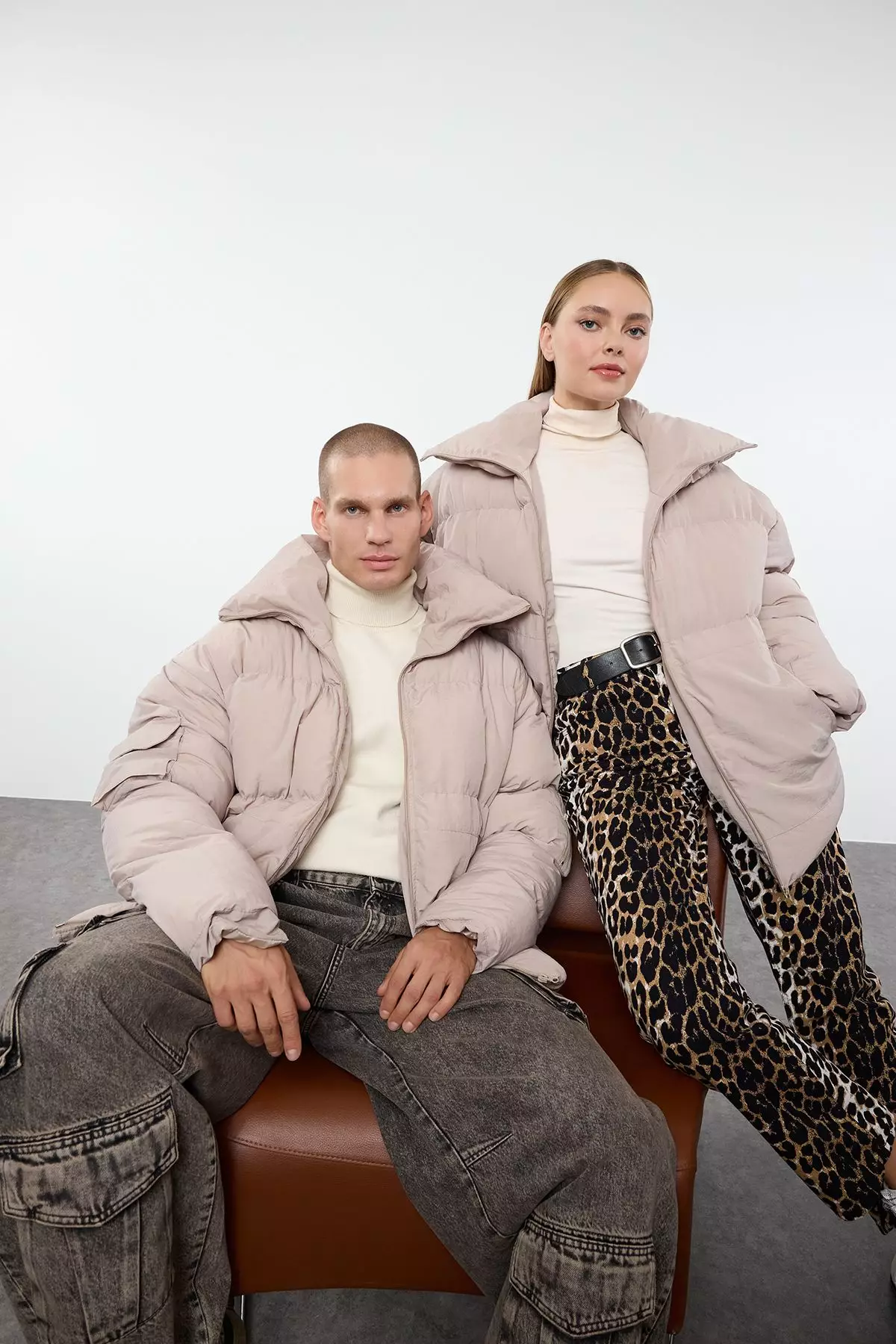 Unisex Taslan Relaxed Fit Winter Puffer Coat TMNAW25MO00007