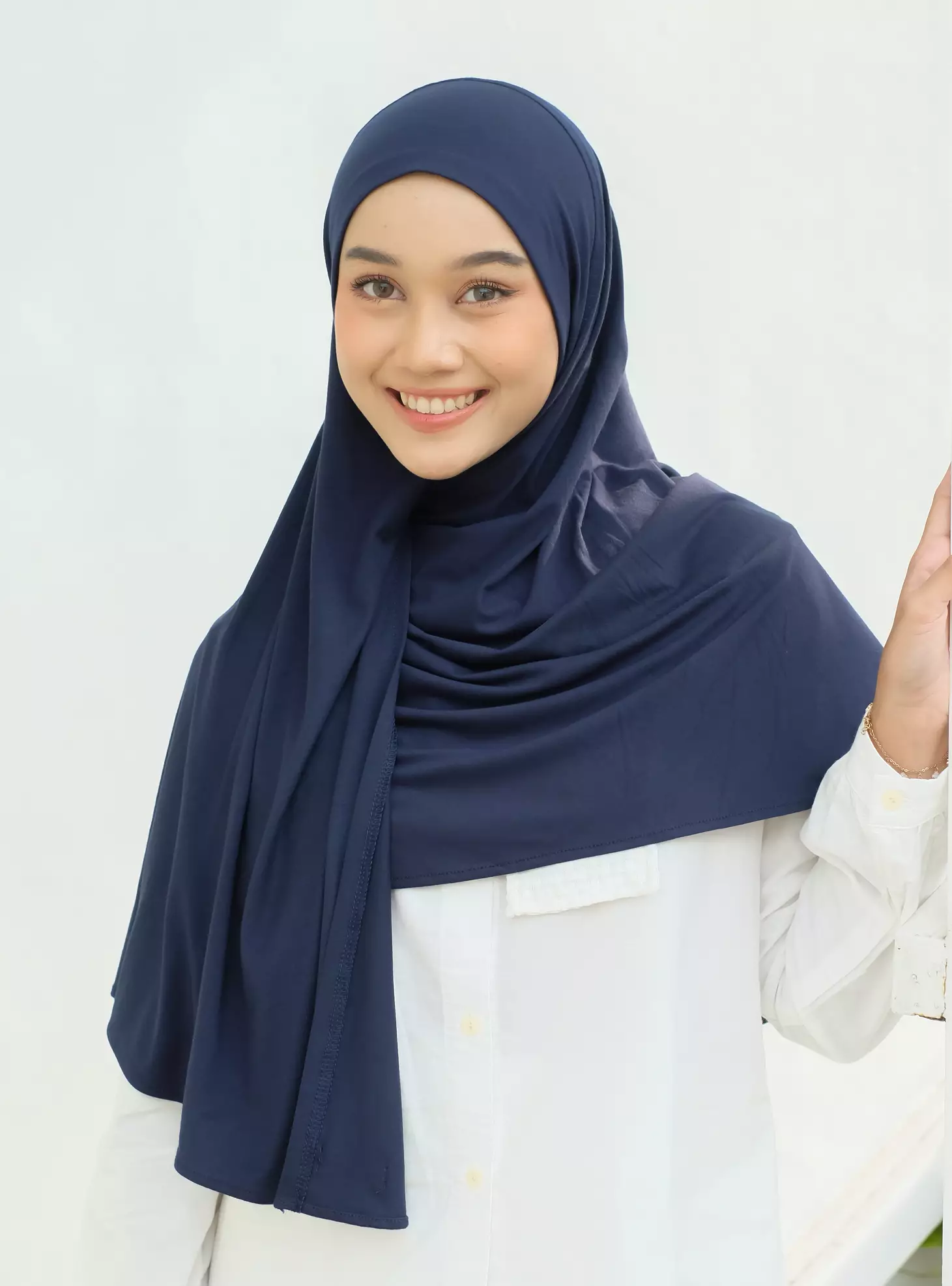 Taqira Instan (Hijab Instan Rayon) Navy