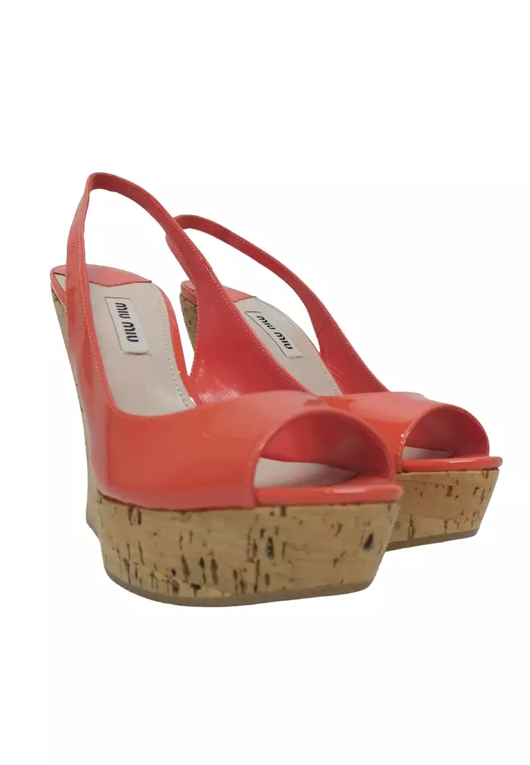 靴 MIU MIU Leather Strap Heels Miu Miu 105mm buckle-detail Slingblack Pumps | Red | FARFETCH SG