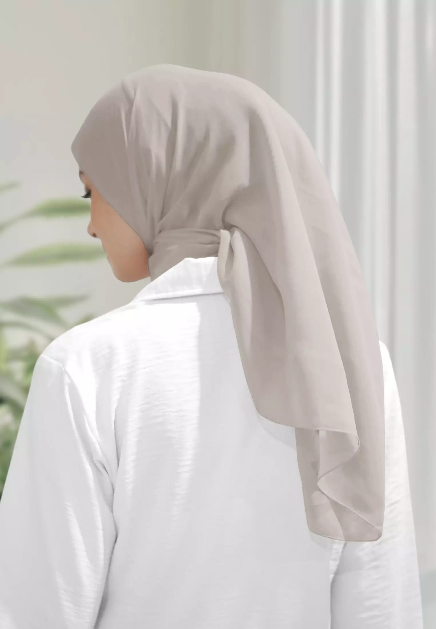 Haura Scarf Paris | Hijab Segiempat | Plain Paris Hijab Polos - Gray Alabaster