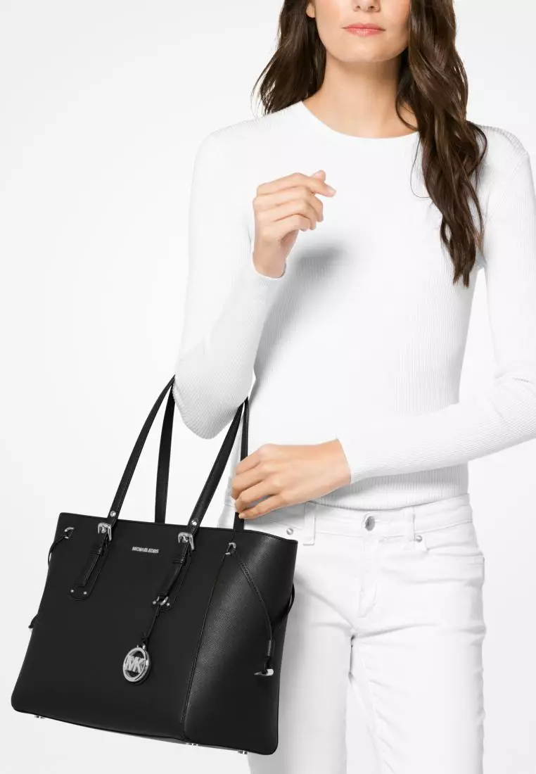 Michael kors voyager top