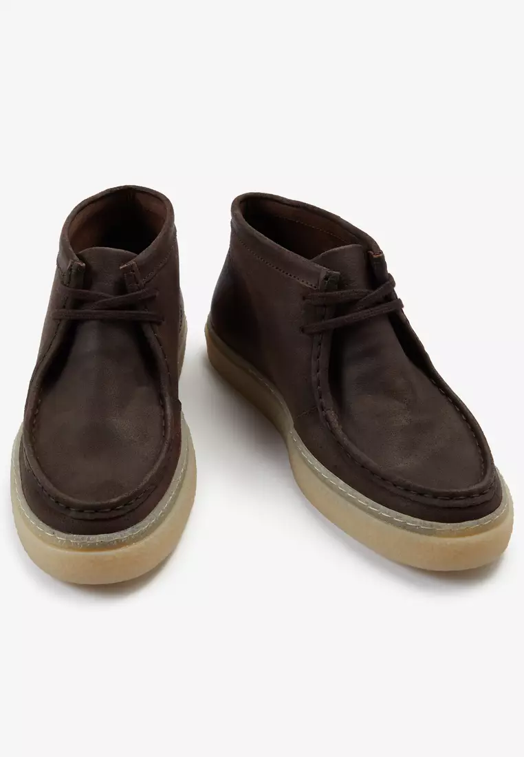 Buy Fred Perry Fred Perry B5327 DAWSON MID WAXED SUEDE Burnt