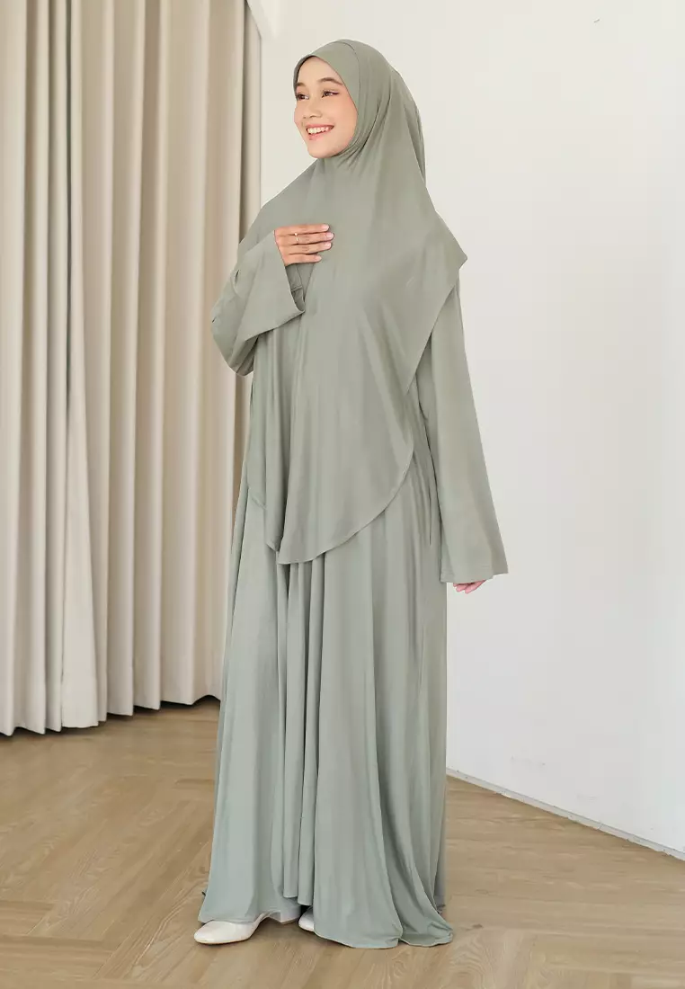 Saira Abaya Set Sage