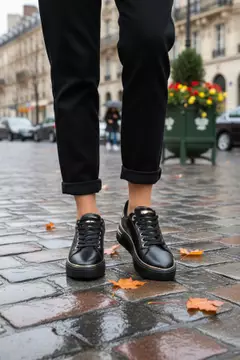 Black/Black