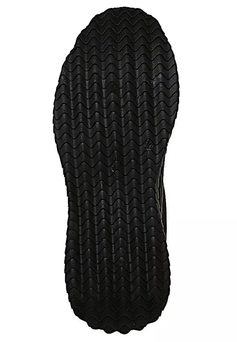 Chayton Sepatu Olahraga Pria Sneakers Casual Motif Polos Material Flyknit Mesh ORIGINAL