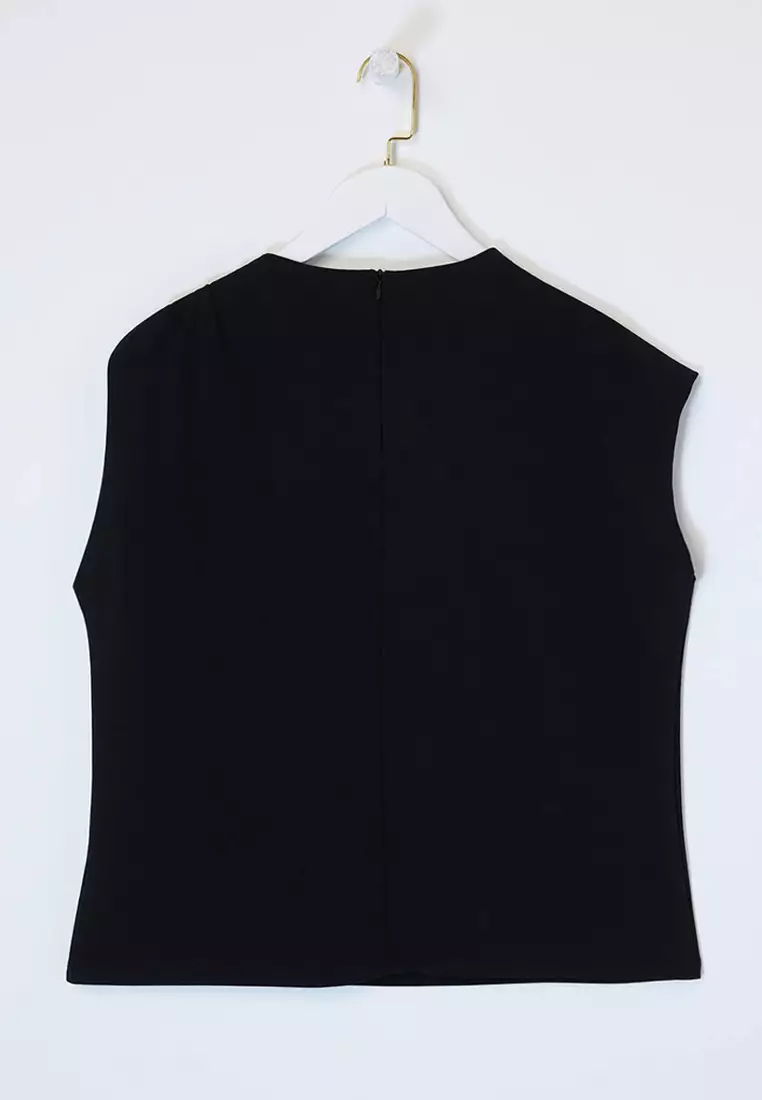 Black Accessory Detailed Draped Flexible Knitted Plus Size Blouse Tbbss26Af00074
