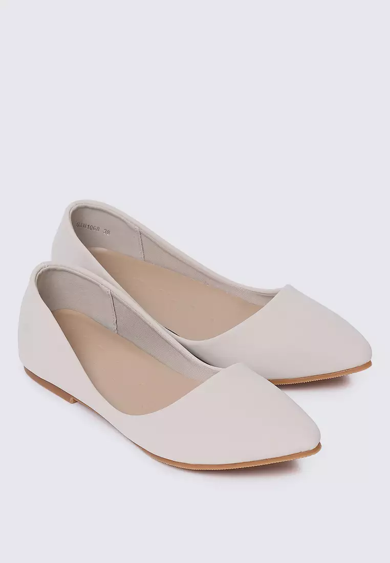 Cece 2.0 Comfy Ballerina In Off White