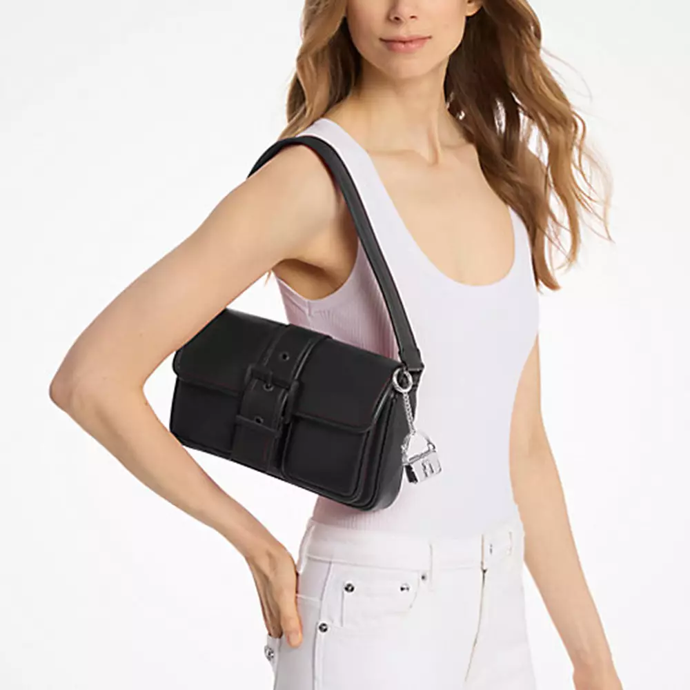 【未使用】MICHAEL KORS COLBY スエード ショルダー ミディアム COLBY(コルビー) エンブリッシュ スエード ショルダー ミディアム