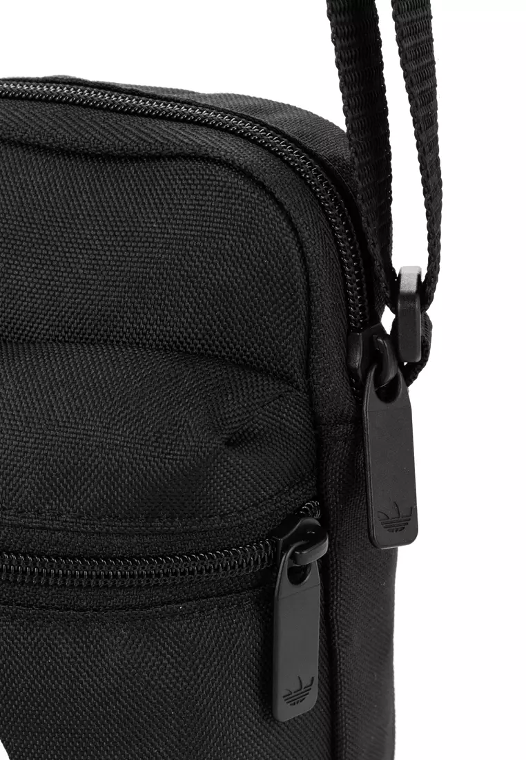 Adicolor Classic Festival Bag