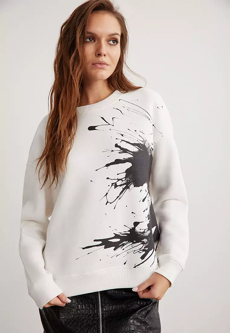 Printed crew neck sweatshirts deals