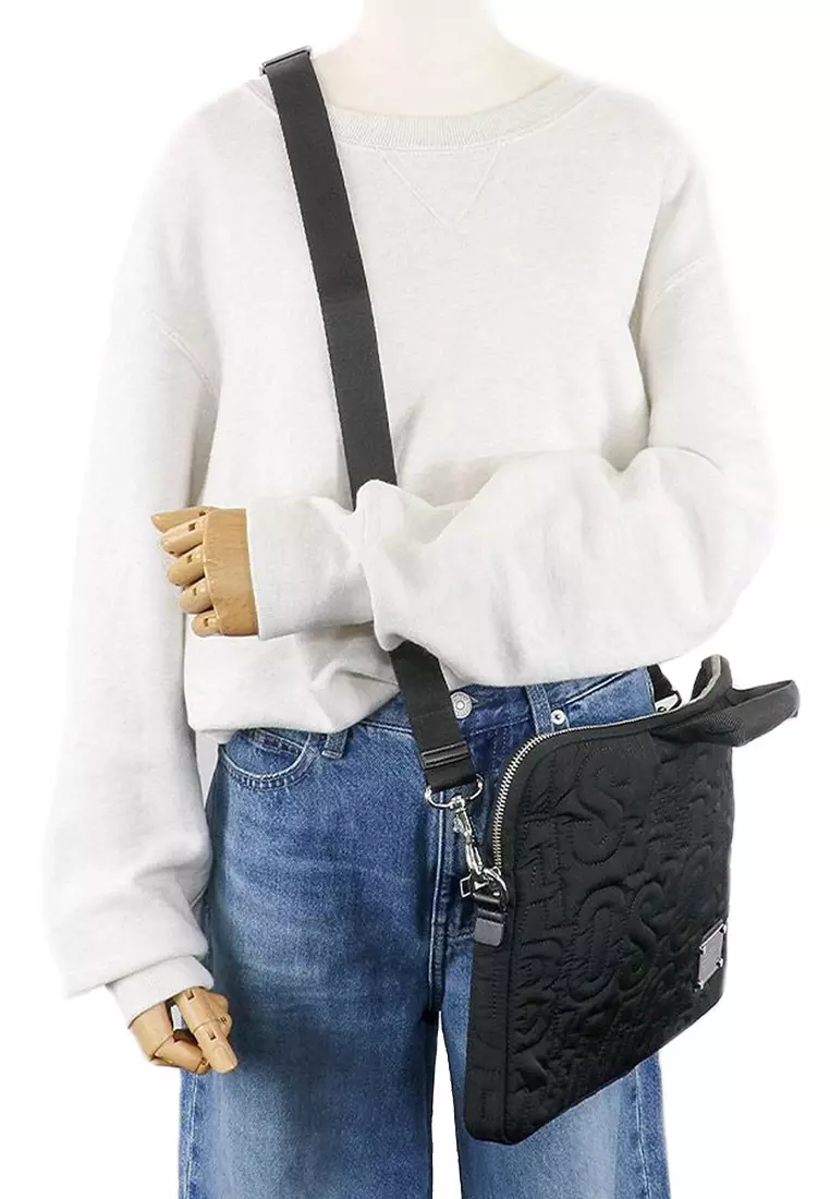 Nylon Jumbled Logo Workwear Laptop Bag in Black 4S4SCP001S02