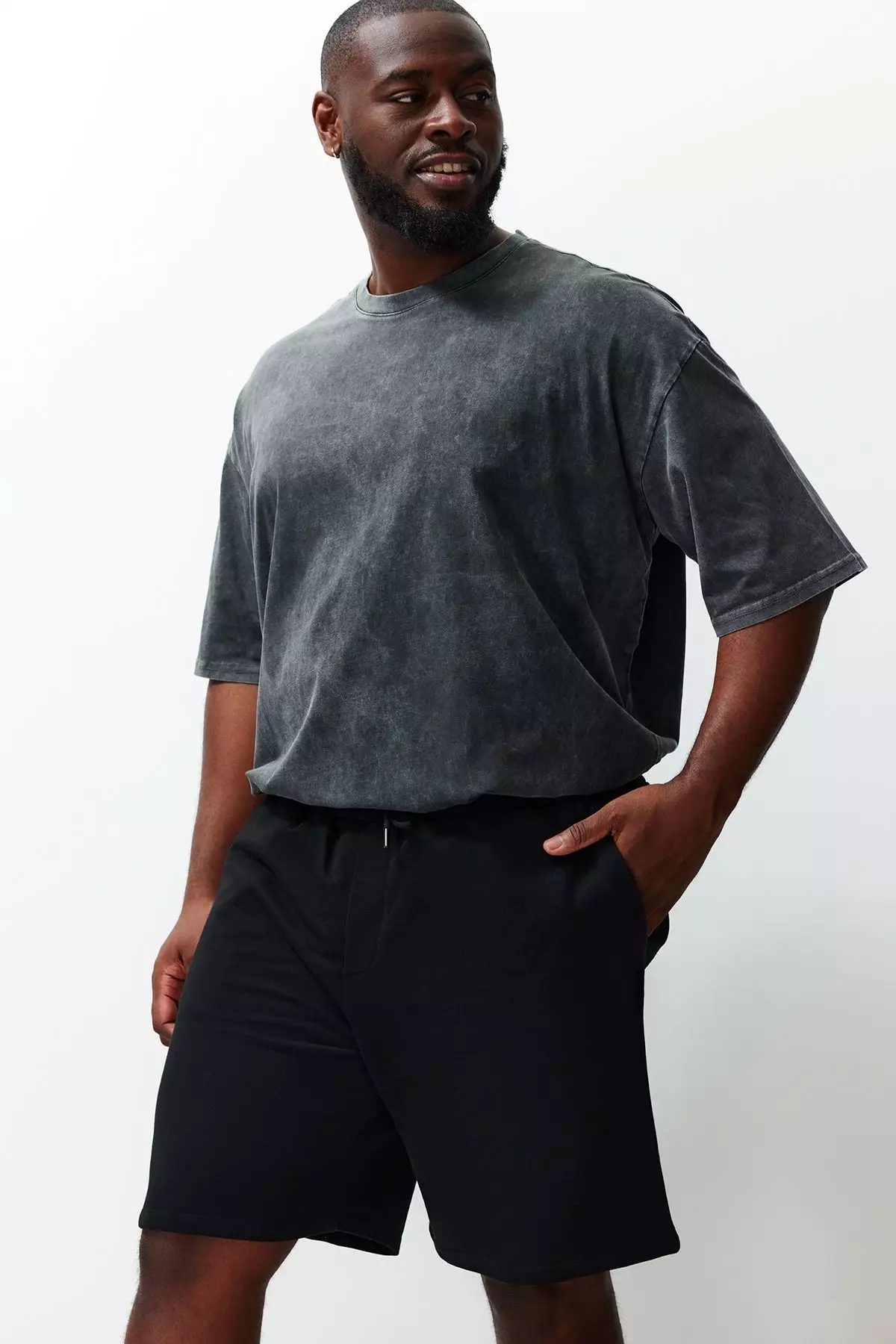 Plus Size Black Regular Cut Comfortable 100% Cotton Basic Shorts TMNSS24AP00001