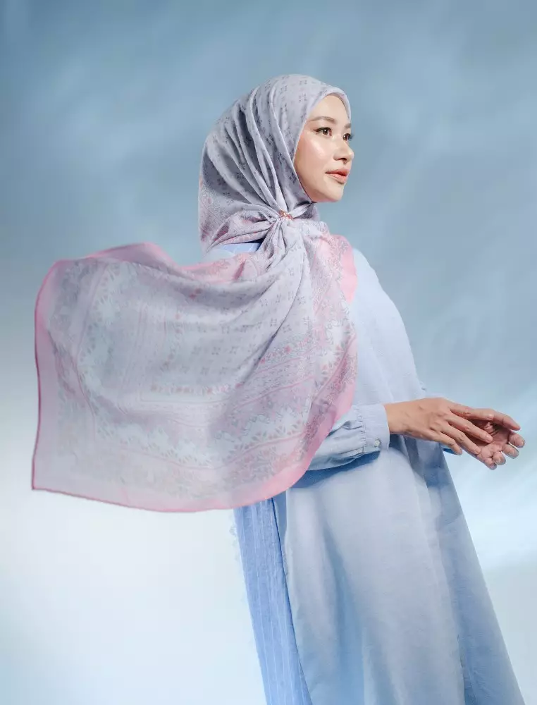 CLIDIA Scarf Light Pink - Kerudung Hijab Segiempat Motif With BOX - Bahan Nesla - Ukuran 115x115