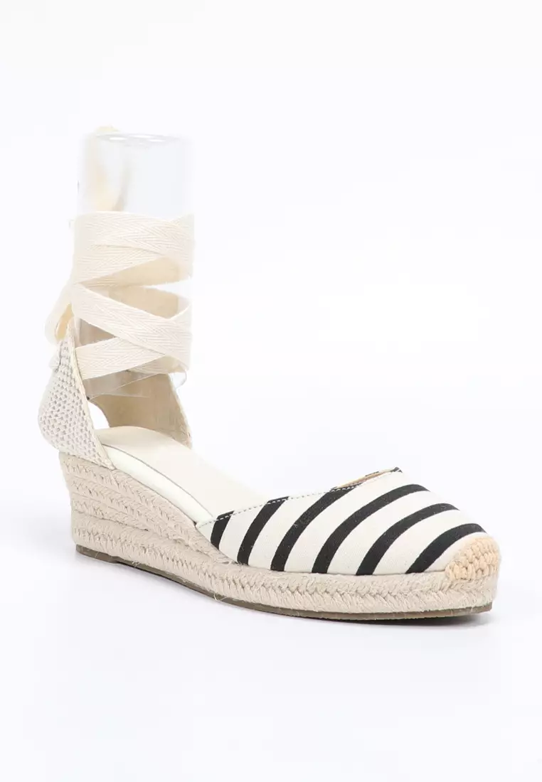 Wedge lace cheap up shoes