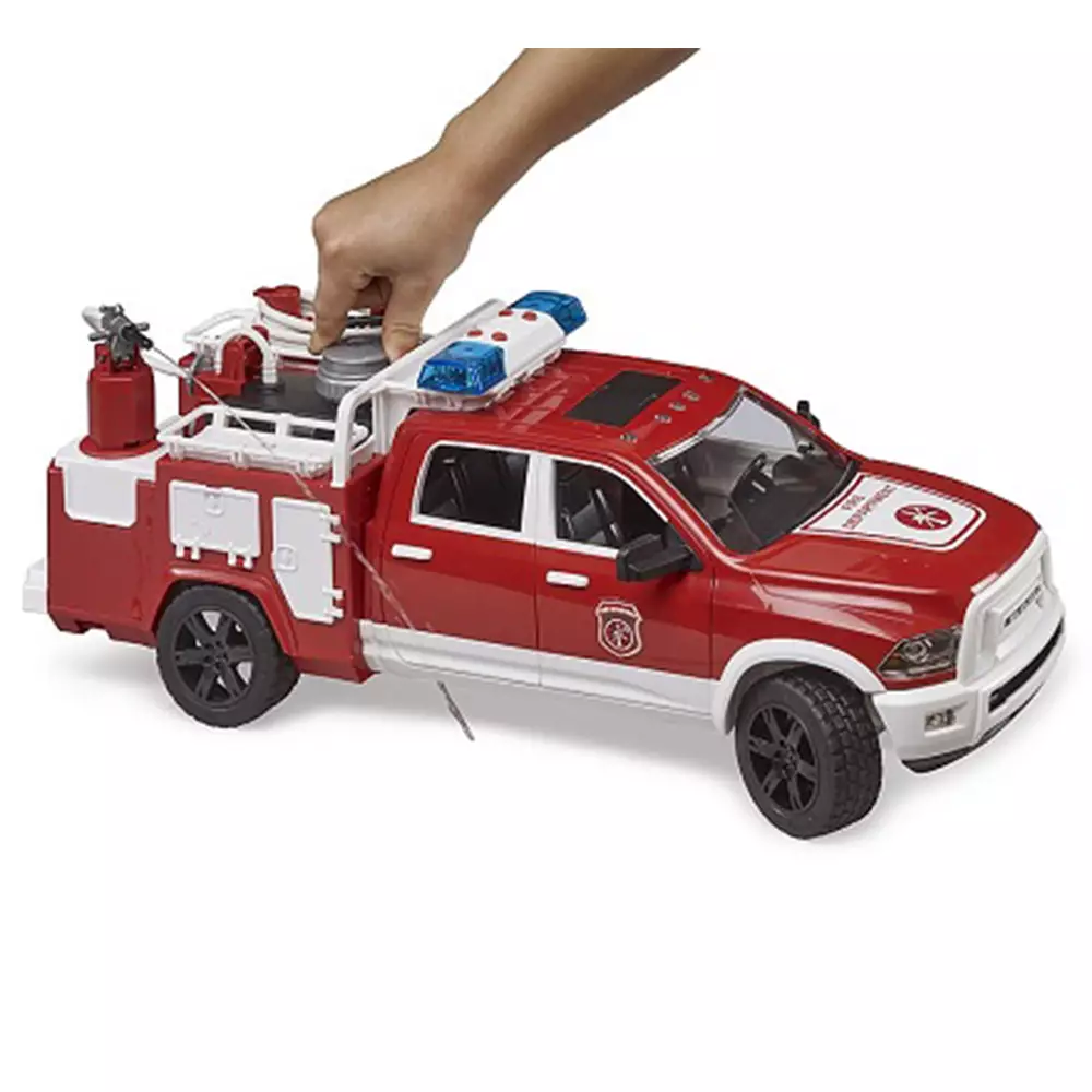 Bruder 2544 - RAM 2500 Fire engine truck with L+S Module