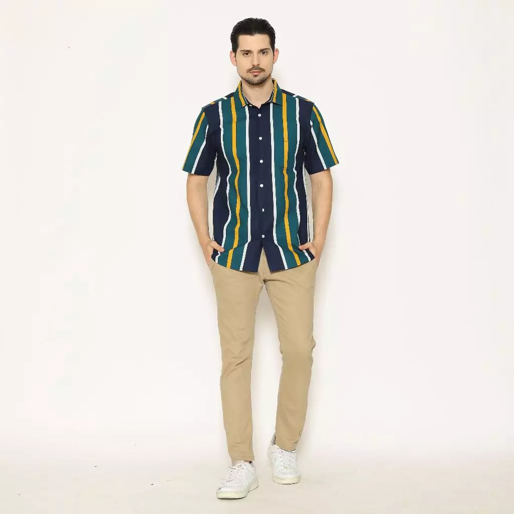 AMK Kemeja Pria Lengan Pendek SHP Dakota S/S Navy Blue