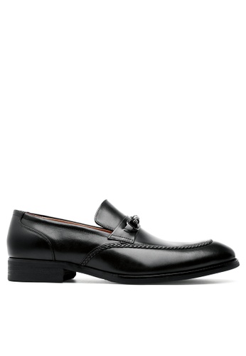 Twenty Eight Shoes black Leather Horsebit Loafers DS891705. 389CDSH0C70AAEGS_1