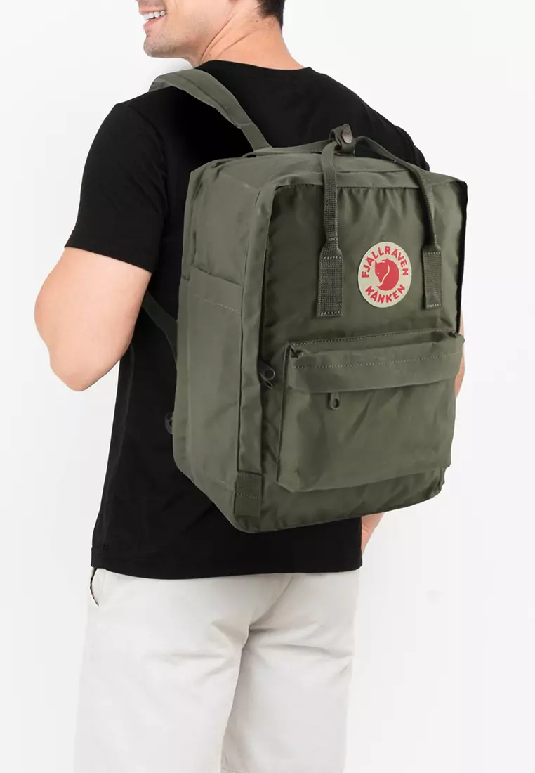 fjllrven kanken laptop 15 forest green Fjallraven 15" Backpack The Fjallraven Kanken is a classic school pack that has been in style since 1978 Knken Laptop 15