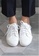 Crystal Korea Fashion 白色 韓國製新款百搭輕便平底休閒鞋 DB43CSH0100B4AGS_6