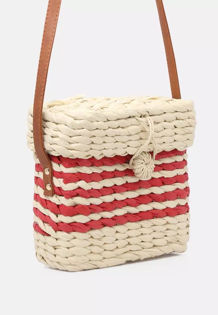 Straw sling bag online