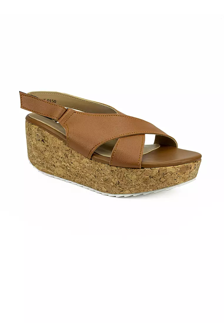 Discount on Cardam's Lifestyle  shoes - SKU: Eclb Lne 00150 Mocha Wedge Sandals