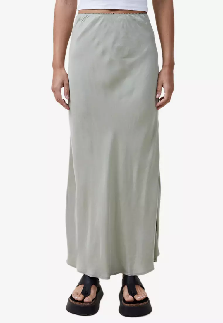 Flowy sales skirt slip