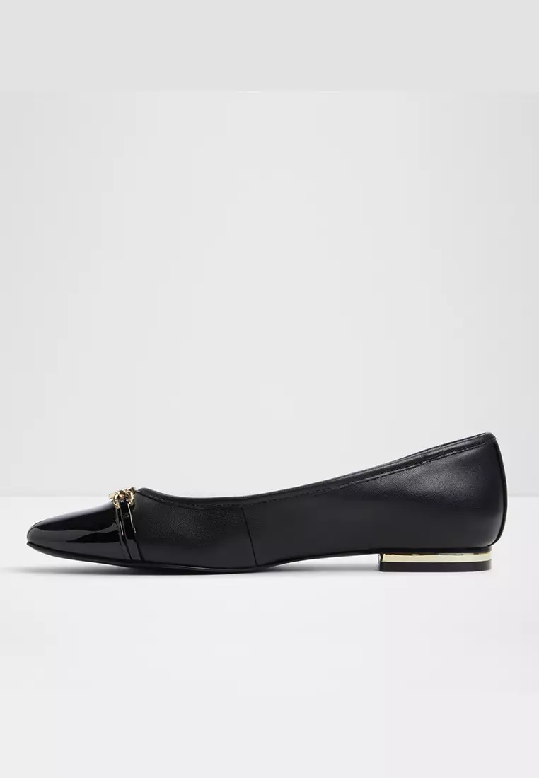Krishelle Ballet Flats