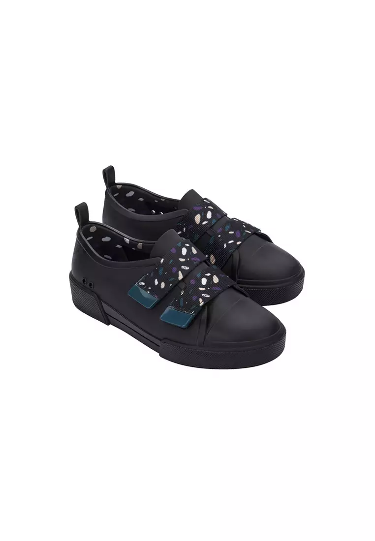 Cool sneakers online store