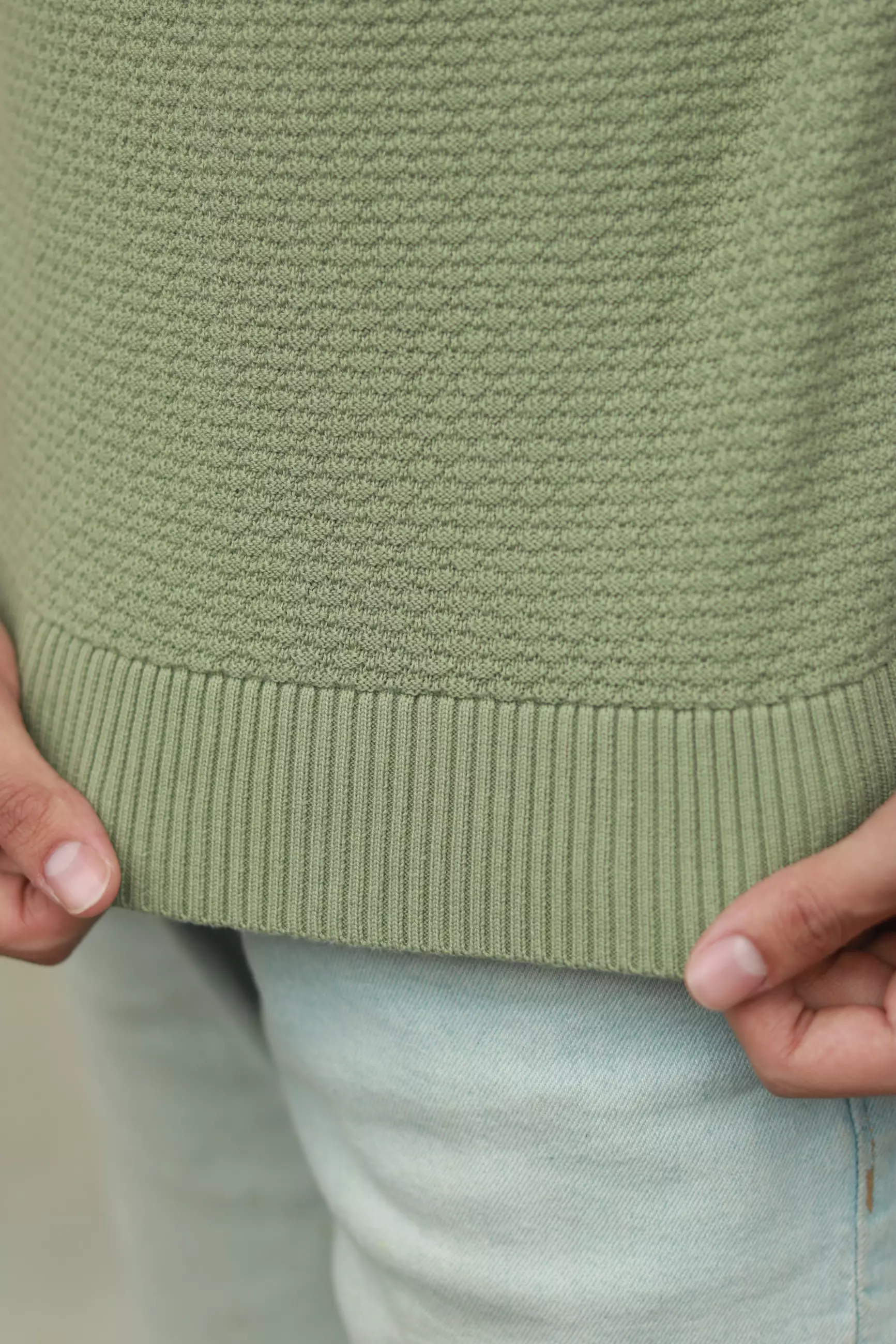 Kale Smith Green  / Atasan Kaos Pria / Baju Kaos Pria / Kaos Basic Pria / Kaos Rajut