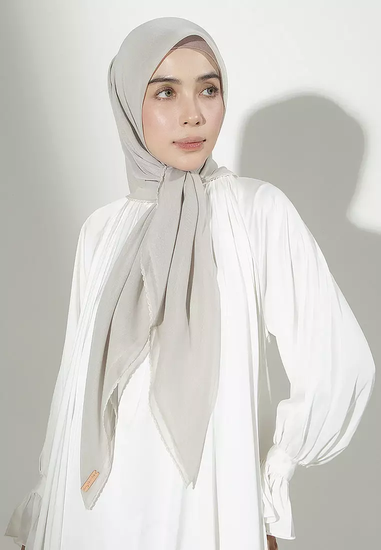 Paris Embroidery Signature Square (Lozy X Hamidah) Soft Sage